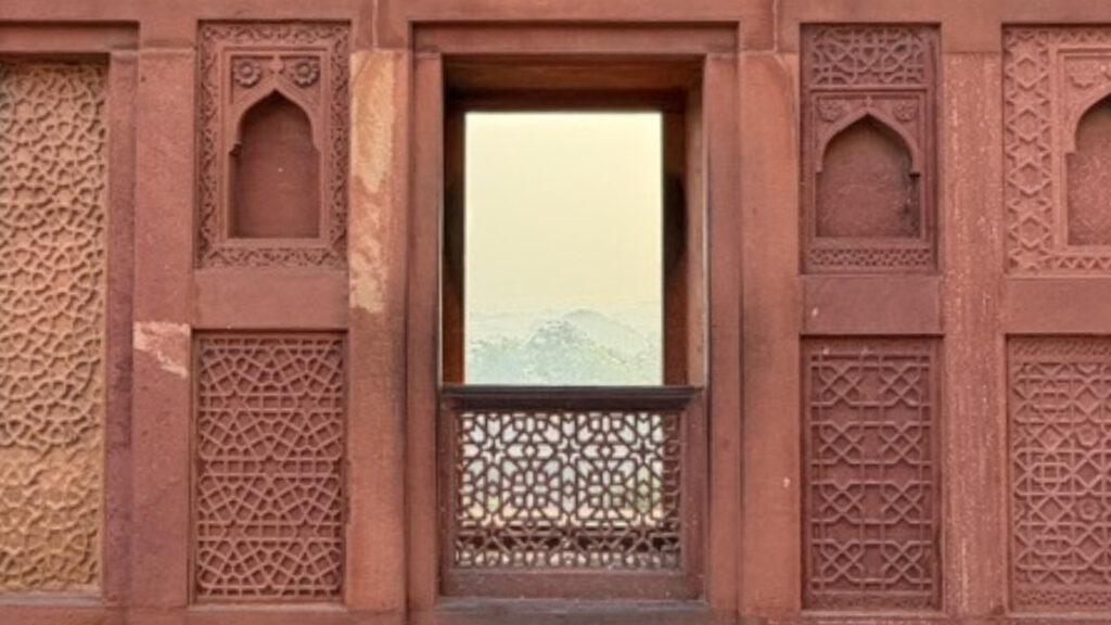 Agra